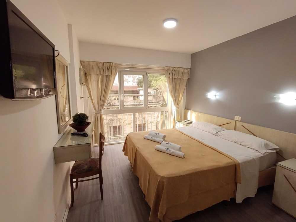 Adm Ayamitre Hotel Buenos Aires Ngoại thất bức ảnh